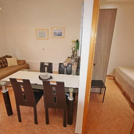 Family Apartment Mirela Borik Zara Esterno foto